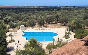 Antica Masseria Li Sauli